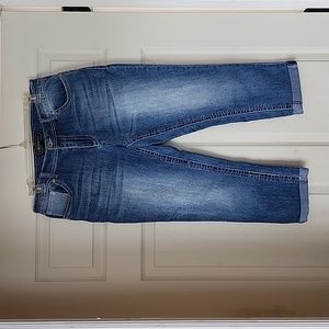Cato Premuim Capri Jeans size 8